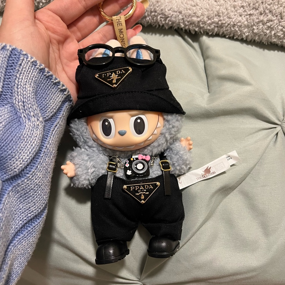 POPMART Authentic Labubu with outfit included